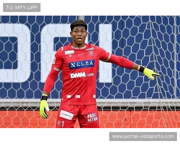 米兰考虑引进帕尔马门将铃木彩艳,替代迈尼昂